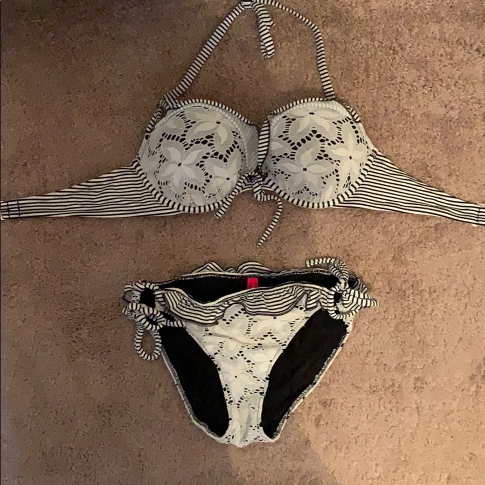 Bikini